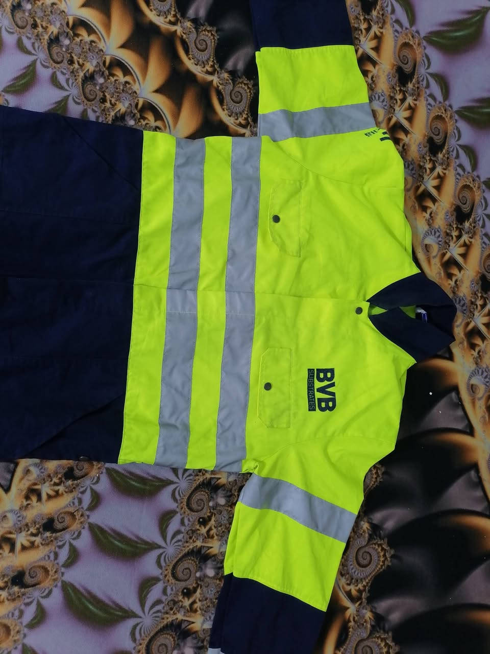 قياس XL                        مع التوصيل 25


**إذا كنت صاحب هذا الإعلان وتريد حذفه لأي سبب، رجاءا أرسل رسالة إلى الدعم الفني**