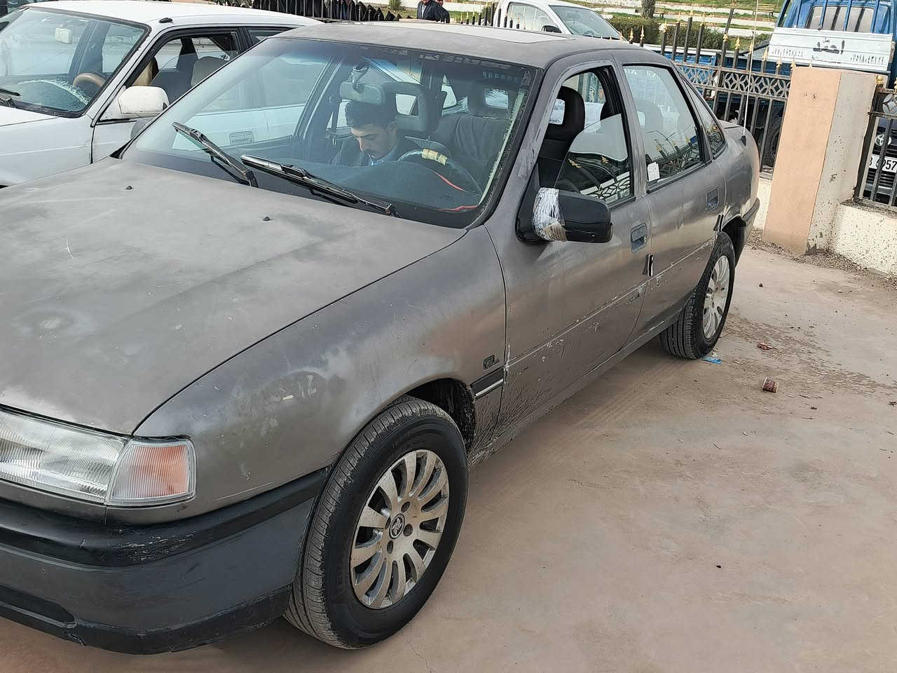 فكترا 16 سياره جاهزه محرك گير شرط صدر جديد تايرات طخم جديد شرط التحويل سنويه خضره *********** السعر ٢٨ بيه مجال
