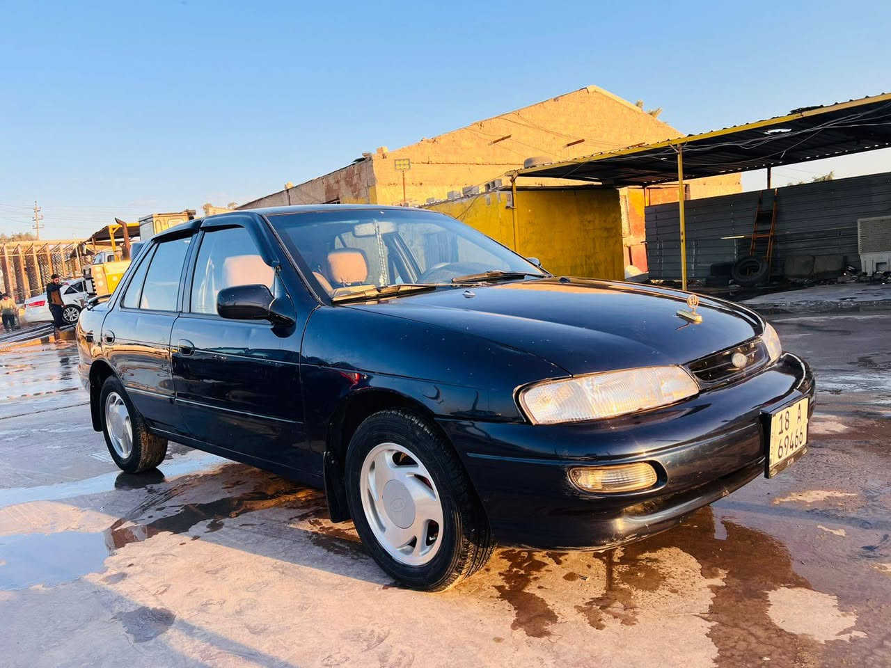 يالله.. سلام عليكم حبايب للبيع كيا سيفيا
موديل 95.
رقم بابل انكليزي. 
صدر جديد. 
تخم تاير. 
كهربائيات كلها شغاله.
داخل تخبل شرط زيرو 
شرط فره كامله بيها اربع بوب جنطة بنيد جاملغات دعاميات مقفل كله حاويه زيرو صبغ جاملغات خلفي وقماره  مسجل شاشه سستم صوت يخبل.. السياره جاهزه كل نقص ما بيها مال اخ لاخو شرط تراي اوله... اسف ع الاطاله.. المكان بابل جبله.. 
***********... ‏‪***********‬‏
