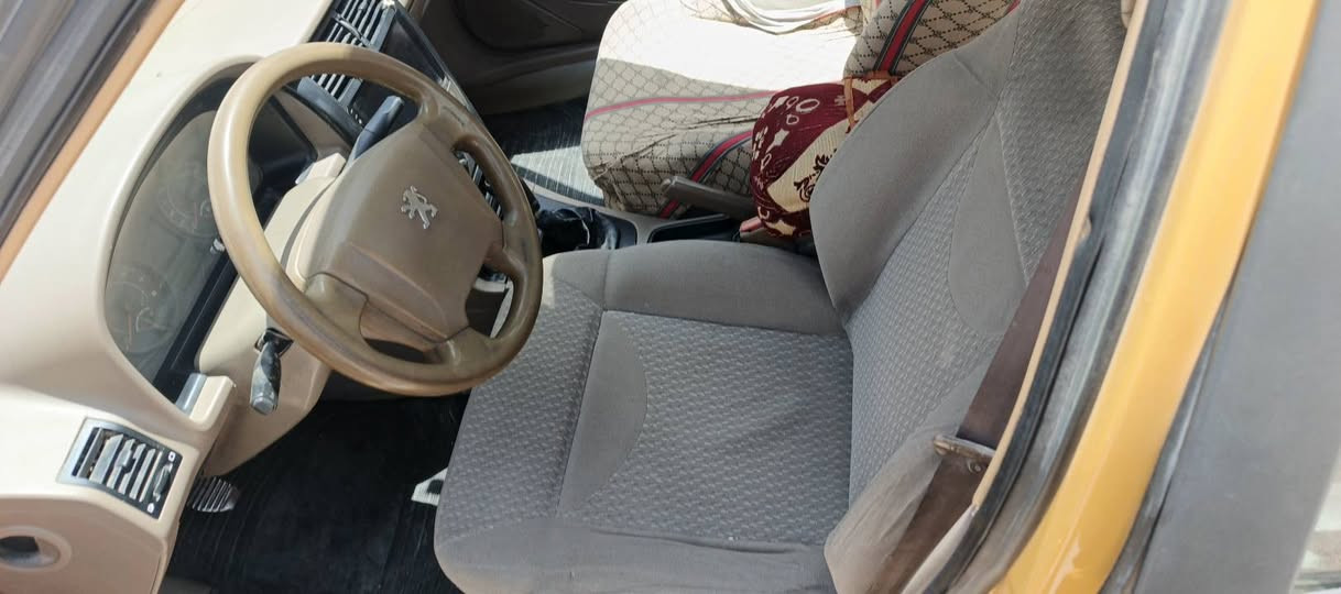 بيجو ٤٠٥ مصفراه هيه وغرامات رقم بصره مديل ١٦ مكينه كير حداده تبريد خيل من الله سعر ٣٠وبيه مجال رقم .***********
