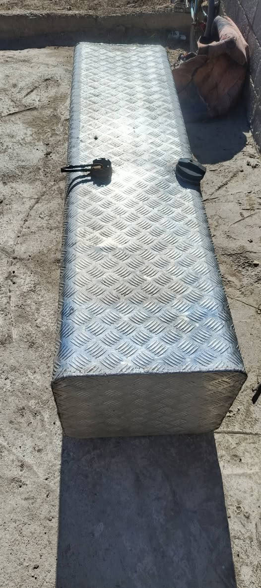 سلام عليكم تانكي كاز للبيع نضيف 100/100 عنوان واسط كوت شراي يتصل وبي خير ويدلل مكلف بل نشر ***********
