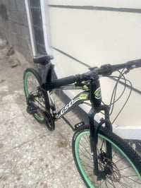 بايسكل BMX ماركه GSD البايسكل نضيف كلش ناقصه بس بريكات السعر60الف السع...