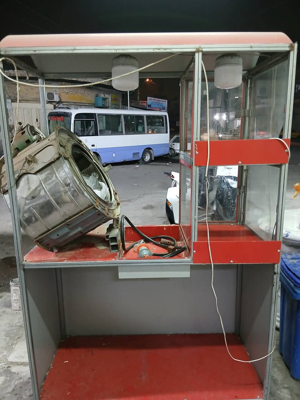 سلام عليكم  مكينه مال حب سمش قمر مستعمله قليل السعر 260.        ***********
