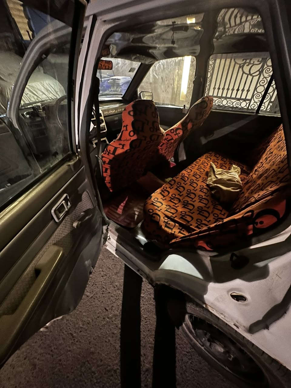 سايبا للبيع
موديل 2010
سياره جاهزه كامله مكمله 
تبريد منضومه جديده 
شواصي بلادي 
رقم جديد دولي 
السعر 30 قفل قفل قفل 🔒 🔒 🔒 
للاستفسار على الرقم التالي ***********
