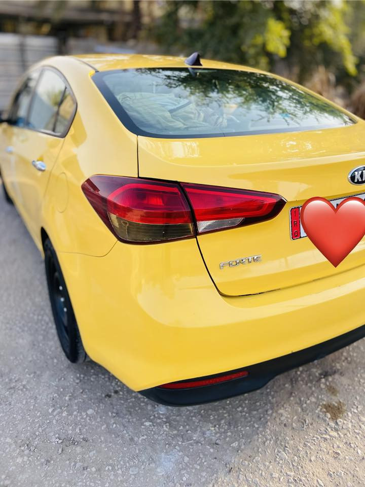 فورتي ٢٠١٨
السلام عليكم فورتي للبيع ٢٠١٨
السعر 115
رقم بغداد انكليزي 
السونار مرفق بالمنشور ***********
