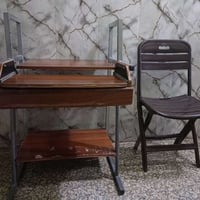 ميز حاسبة • كرسين