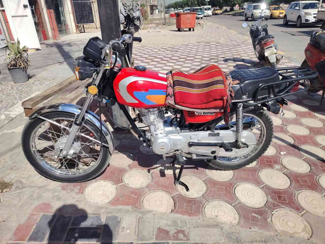 سلام عليكم دراجه للبيع موديل 23 سعر   700 اوراق دراجه اصولي كربلاء طويريج ***********
