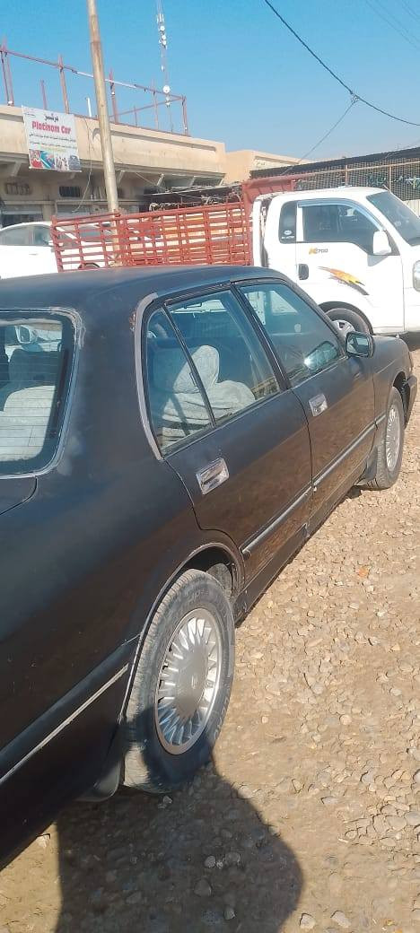 السلام عليكم  ارنب طويله مكفوله كير مكينه  من عيب الشرعي كفاله من كص نقل جثه  موديل ٩٣.   رقم ديالى انكليزي سنويه ل٣٠.   كهربائيات كلها شغاله.  تبريد شغال كفاله من ضربه.  السعر ٥٢ ورقه الاتصال ***********
