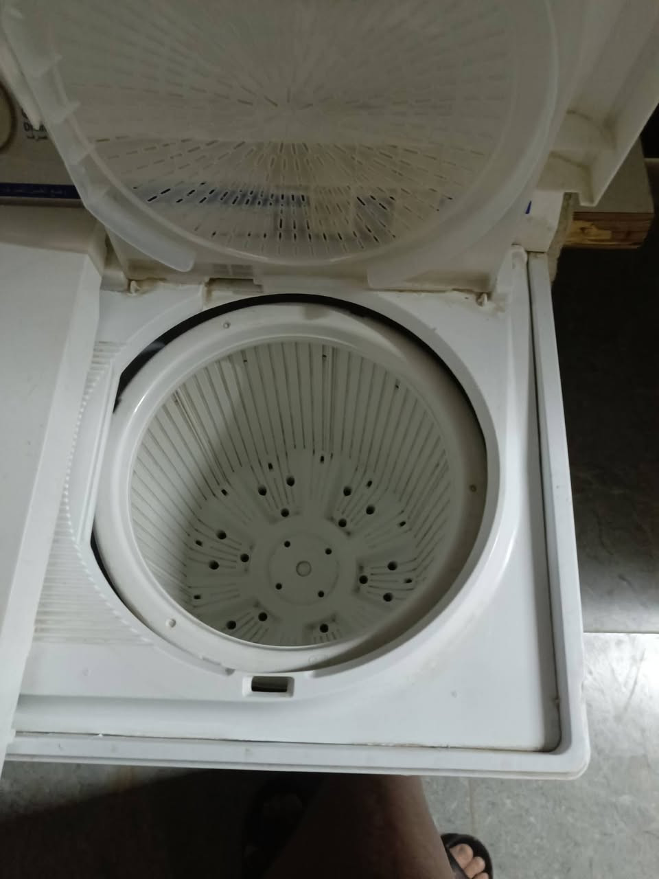 غسالة هيتاشي شرط الشغل حجم ٨كيلو سعر ٦٥الف ***********
