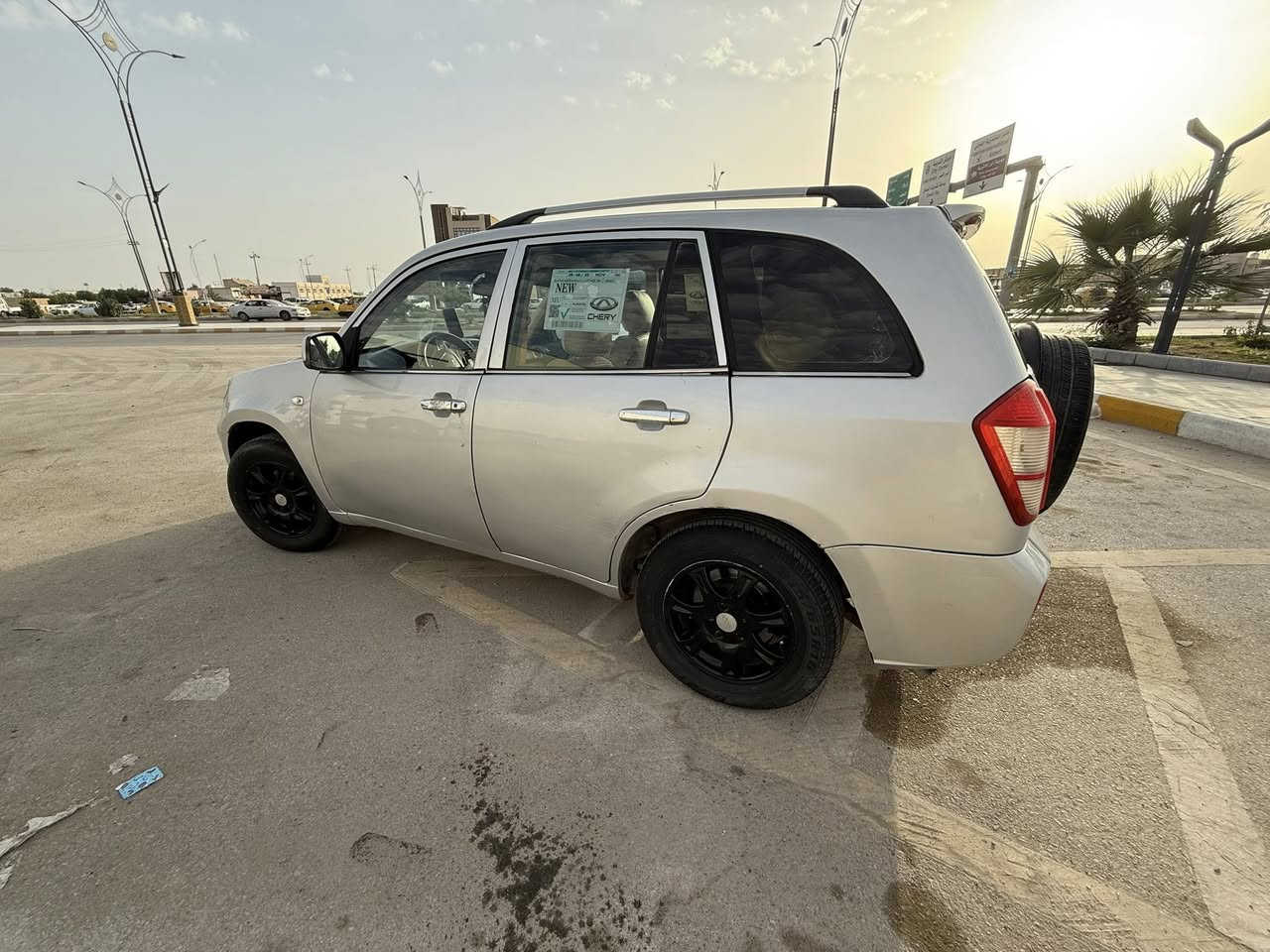 تيكو 2013
محور محرك كوري 2000 
السيارة جااااهزة للاخير ترايك وين متريك 
لايت زنون تحكم ستيرن حساسات خلفيه 
بلوجكترات اماميه وخلفيه فتحه بالقماره
كير محرك حدادية تبريد 
علماً مصبوغة للجمالية فقططط بدون اي حادث
السعر 60 مجالها بسيط 
العنوان الناصرية 
***********
