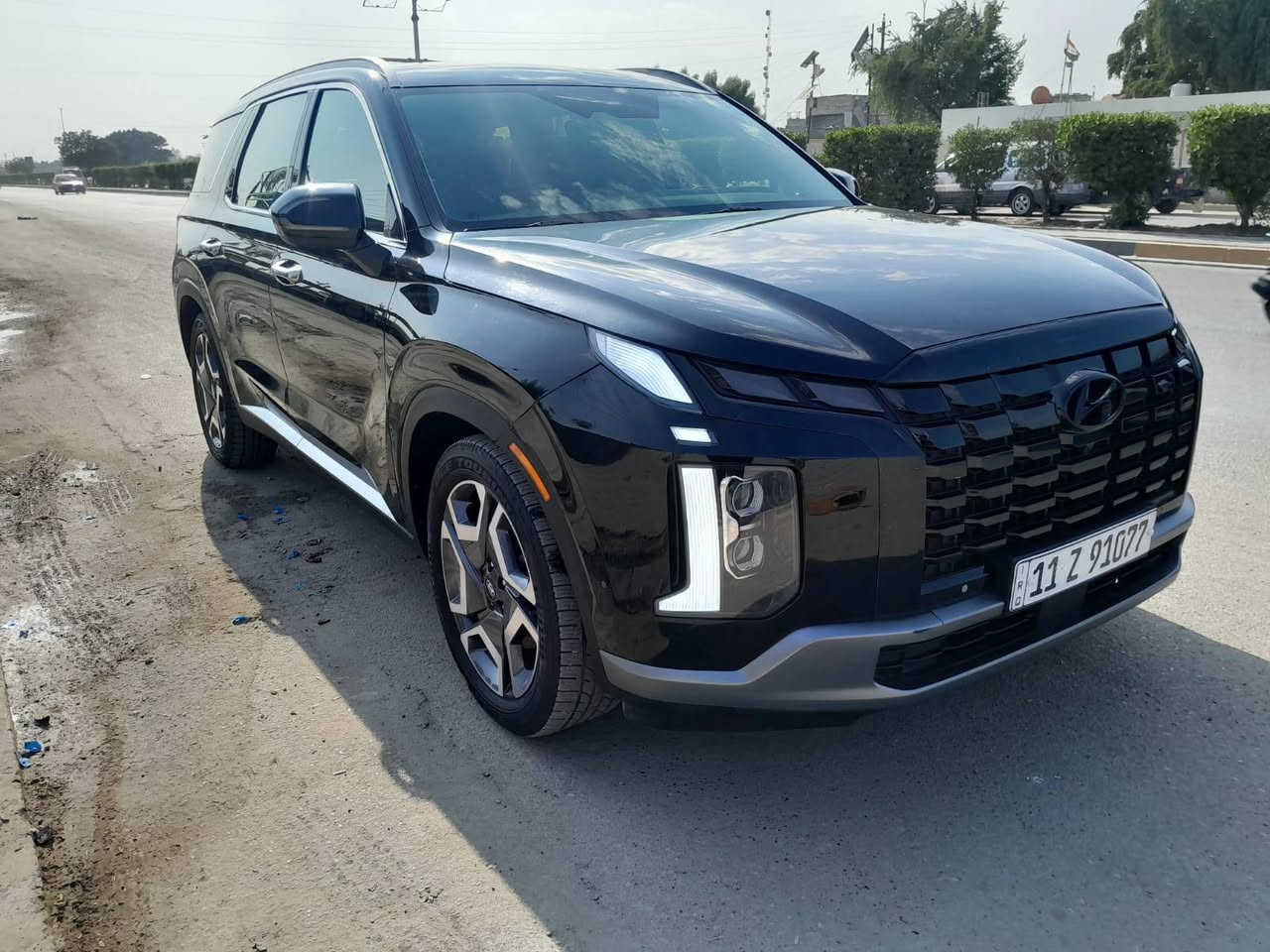 السلام عليكم
هونداي بلسايد موديل ٢٠٢٣ 
حادث موضح بصور وسونار موجود 
موصفات بريمنيوم  
رقم بغداد باسمي ماشيه ٤٣ 
العنوان بغداد حي البتول 
اذا اكو مراوس بسياره اقل عادي 
السعر ٣١٠ وبيها مجال 
***********
