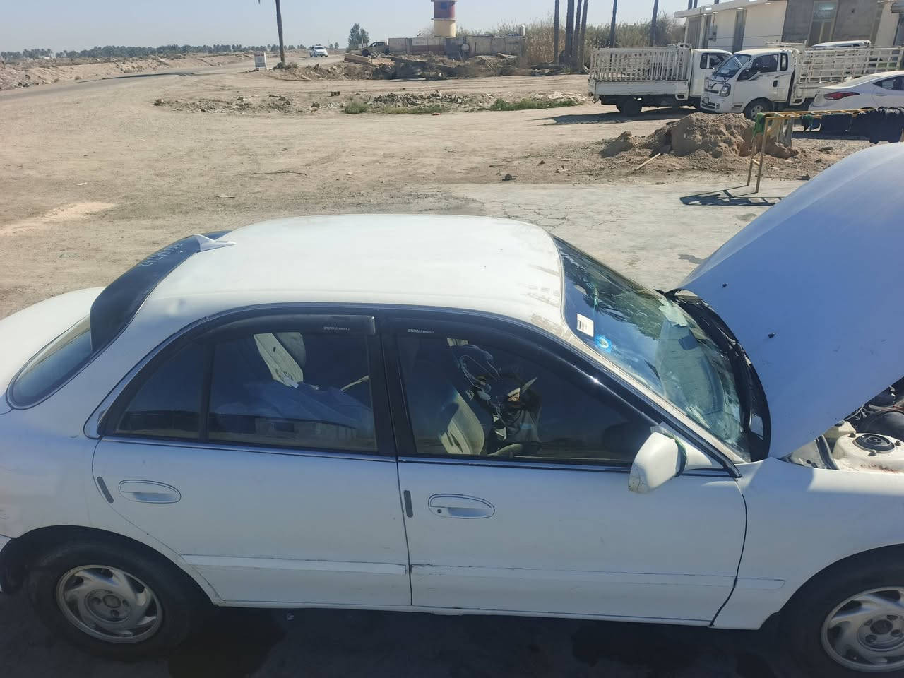 السلام عليكم سوناته تو موديل94جاهز من كولشي كير ومحرك حاويه صدر وتخم تايرات حدادي فول هزه وسنويه جدد السياره بسمي تبريد ثلج السياره خير من الله مناقصه برقي واحد كامله مكمله من كولشي ترايك البصره متوازي عليه ***********
***********مكاني بغداد الوسفيه
