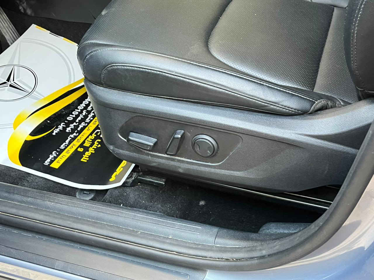 كيا سبورتج موديل 23 فول ماعده الفتحه محرك 2500حادثا فقط جاملغ ومرجع نفسه بدون ايرباك صور الحادث بلمنشور السياره فحص مؤقت تترقم جميع المحافضات ***********
