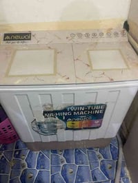 غساله للبيع نضيفه حيل الاستفسار ع الرقم 07817609887