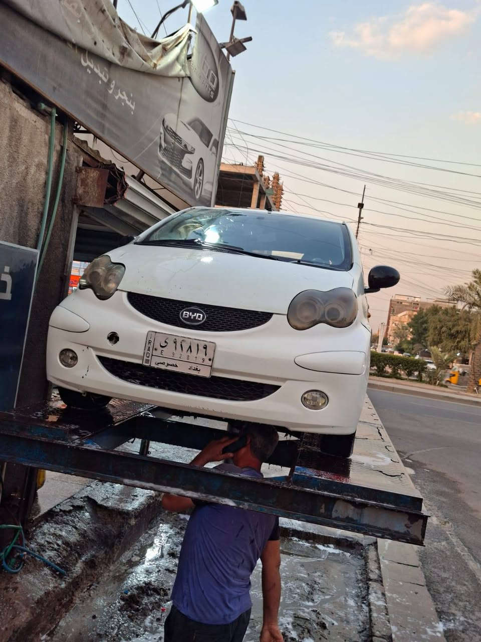 سلام عليكم لبيع مديل ١٣سياره جهزه سعر ٢٥وبيه مجال مكان لصويره ***********
