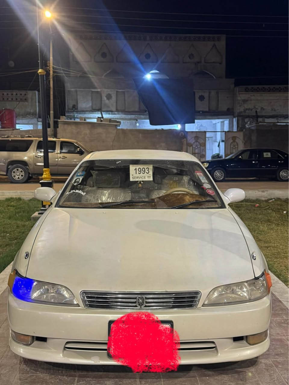 سلا عليكم _
مارك نفخ رقم بصره تحويل ثاني يوم السياره كفاله عامه 
ضربه وكص ونقل جثه وفتحت لبرقي كله علبلاد 
تبريد ويالسويج 
مري شفط كشن كهربا شاشه 
مكينه وكير 2500 كفاله بشرط/ حداديه تخم تاير 
سياره جديده كلش بلكارتون
السعر ٨٣ مجالها كلش بسيط /لشريا بيك خير وتدلل
هاتف / ***********
البصره الزبير البصرة, العراق
