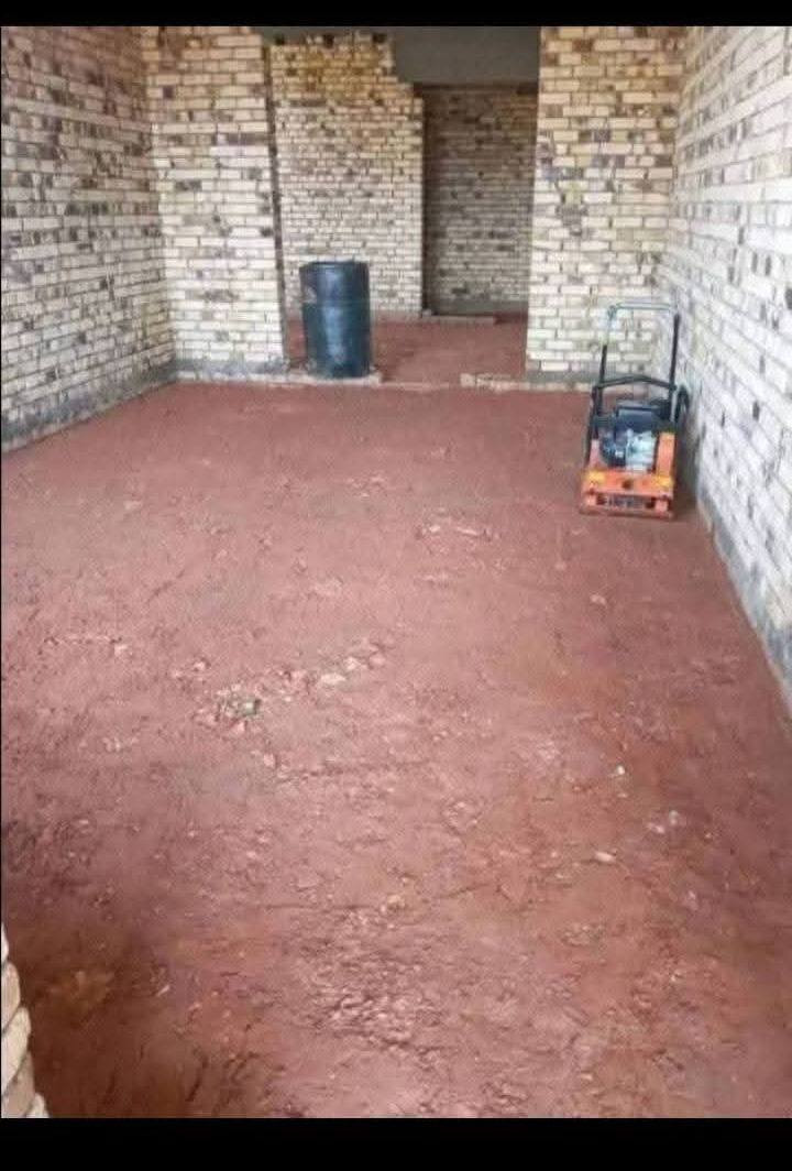 سلام عليكم ( كادر عمل) انواع اعمال المنزليه الي تحتاجها 
موجوده يمي مثل تنضيف البيت + قلع الراضي + تدخيل السبيس وحدله + تدخيل التراب وحدله + خلفه البخ +
خلفه بناء + خلفه سراميك + ونجي جميع ما تحتاج موجود يمي ما عليك بس تنتصل وتدلل  ( ***********  )
