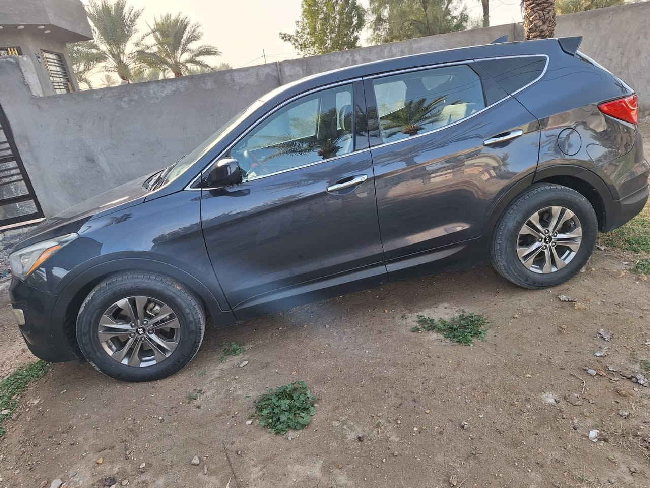 السلام عليكم سنتافي 2015 كلين تايتل رقم شمالي اربيل مكفوله من الصبغ والضربه السونار مرفق  4 سلندر مواصفات معروفه نص فول السياره كلش حلوه مابيها اي نقص السعر 143 مكلف بالنشر للاستفسار *********** ومن الله التوفيق
