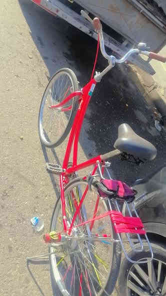 سلم اوعليكم للبيع باسكل عبد الحليم كلو جديد السعر ١٠٠وبي مجال قليل  الرقم ***********
