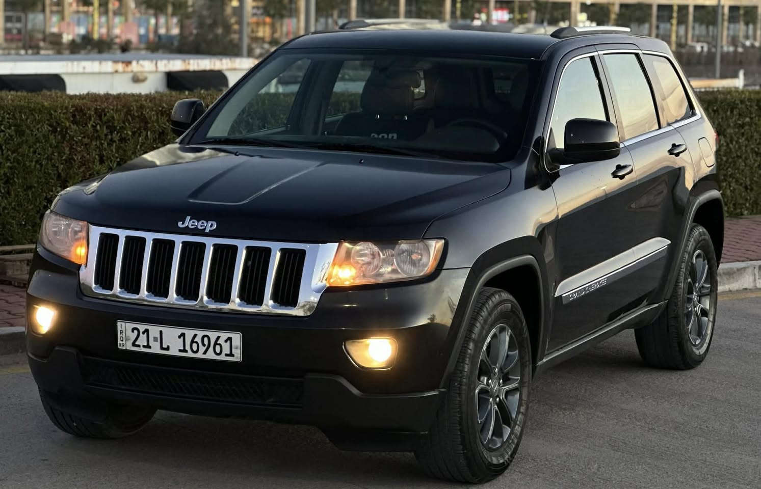 بۆفرۆشتن. 🖤✨🇺🇸للبیع

جێب ٢٠١١

بێ بۆیاخ ده‌عامی یه‌كانیشی به‌شه‌رت

بێ سارد 
بێ شوخت 

ته‌نها  دوو په‌ڵه‌ كارتی هه‌یه‌

گێڕو مه‌كینه‌ی به‌شه‌رت
ژینگه‌و ڕێگاوبانی دراوه‌ 

سه‌نه‌وی تازه‌یه‌ به‌ناوی خۆمانه‌وه‌یه‌

كوشن كاره‌با 

ده‌بڵ ئه‌كسل

بێ ته‌قه‌و ڕه‌قه‌یه‌

سه‌یاره‌یه‌كی تازه‌و بێ عه‌یبه‌

چوارتایه‌ی تازه‌و ویل كه‌پی له‌ژێردایه‌

سعر /في التعليق يتم الرد فورا على المسنجر ✍🏻

نرخ/ لە کۆمێنت بنوسە یەکسەر وەڵام دەدەیتەوە 📮

ژمارەی خاوەن سەیارە :***********☎️
واتساب
