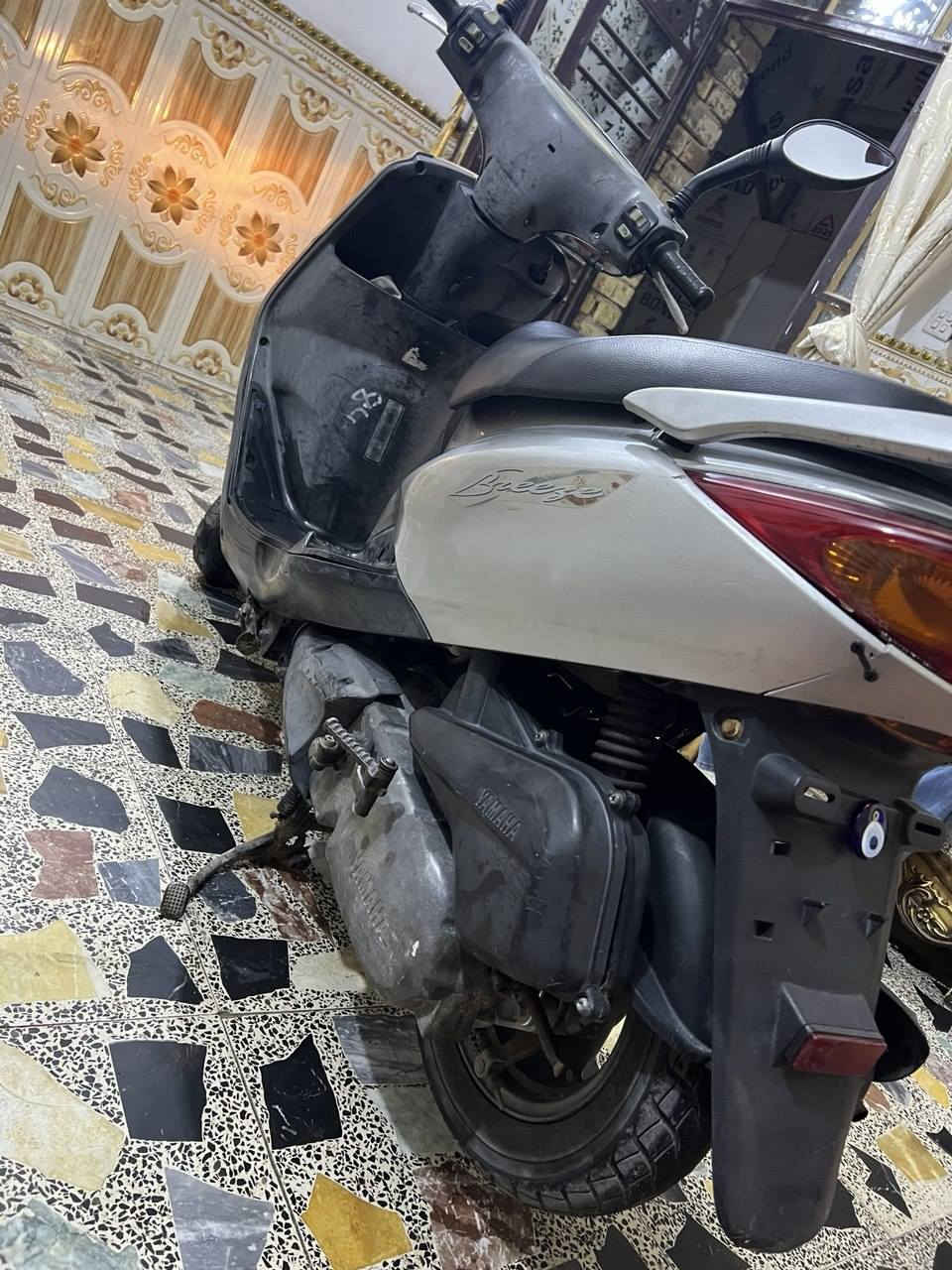 السلام عليكم بريز دراجه كفاله عامه برغي ممفتوح بيهاا والف فيتر جيب وافحص اي شي تجاري مابيها السعر650 المكان الشعب رقم الهاتف ***********
