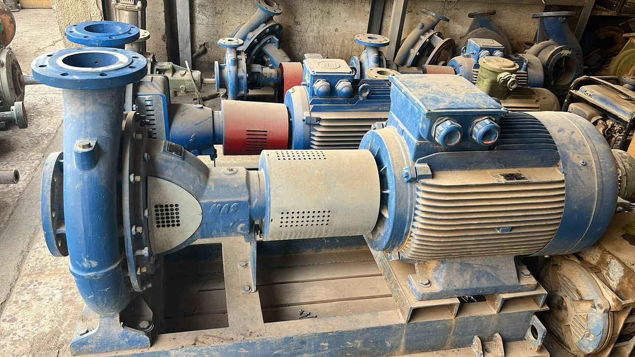 للبيع مضخات تركيه العدد 2  جديد مامشتغل 75 احصان 5X6 ضغط عالي العنوان سامراء رقم هاتف 📞 ***********
