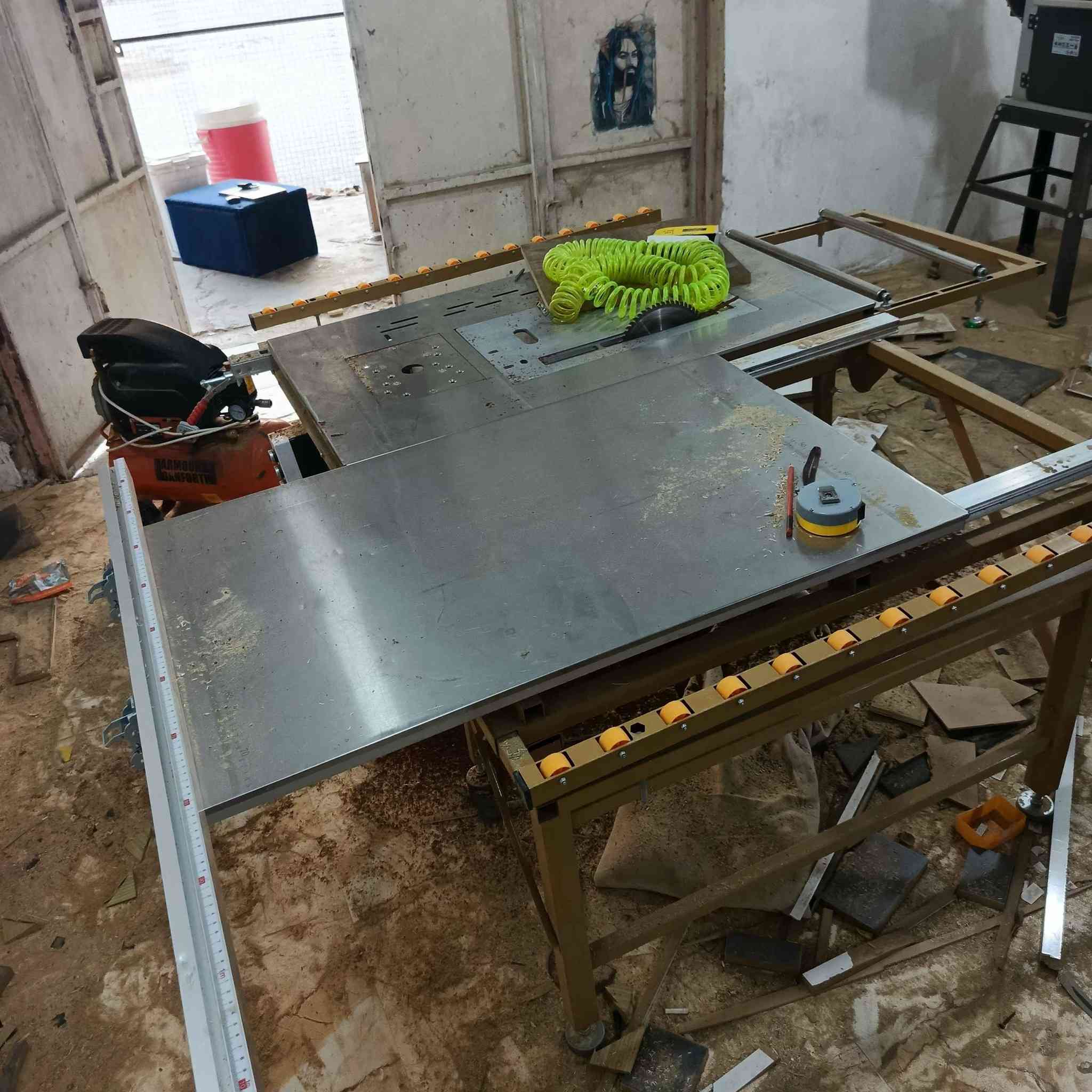 اغراض محل نجاره كامل ما ناقصه شي للبيع بسع  مناسب عمارة, ميسان


**إذا كنت صاحب هذا الإعلان وتريد حذفه لأي سبب، رجاءا أرسل رسالة إلى الدعم الفني**
