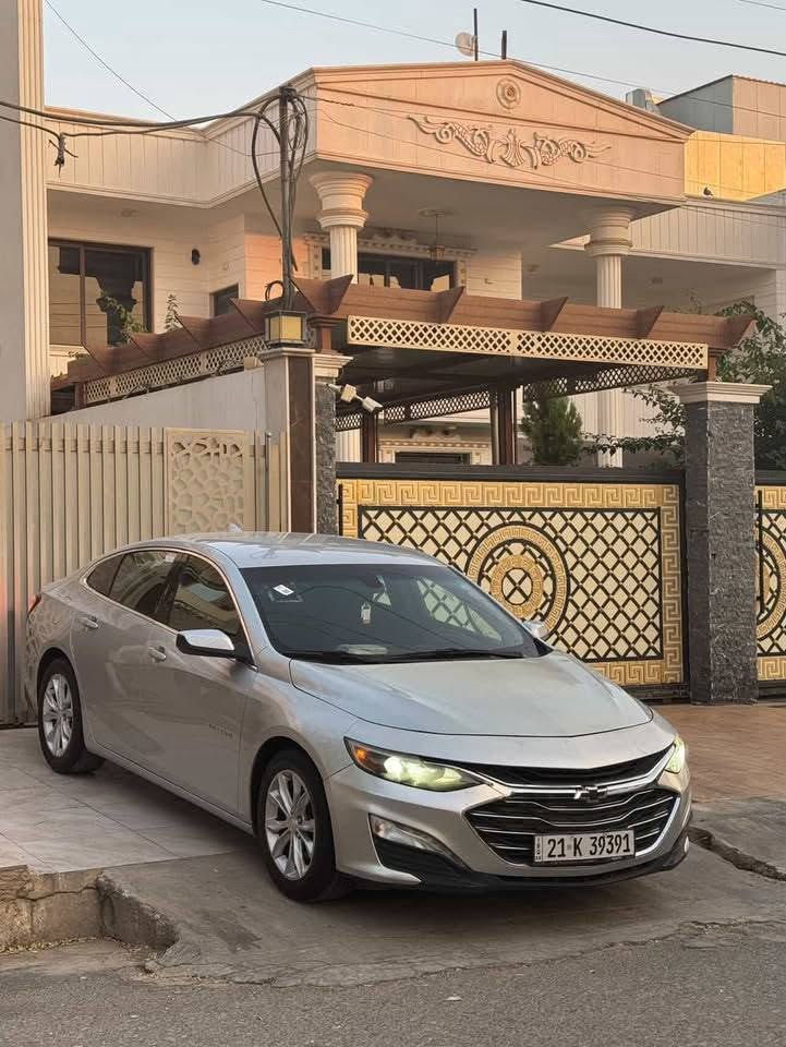للبيع | شفروليه ماليبو 2020 LT
🚘 اللون: سلفر
📍 الضرر: بونيد، والجام الأمامي صبغ سكن (تعديل PDR)
المواصفات: ✅ تحديد مسار
✅ شاشة كبيرة تدعم Apple CarPlay
✅ خرائط GPS
✅ كاميرا خلفية
✅ تشغيل عن بُعد
✅ كرسي كهربائي
✅ بصمة أبواب
✅ تدفئة المقاعد الأمامية
✅ أوتو بريك (توقف ذاتي)
✅ LED أمامي وخلفي
✅ مانع انزلاق
✅ جام أوتو
✅ مثبت سرعة
✅ حساسات ضغط الإطارات
✅ ويل كروم مميز
✅ محرك 1.5 تيربو
📌 الممشى: 80 ألف ميل
📍 الموقع: كركوك
💰 السعر: 112 قابل للتفاوض للجادين فقط.
📞 للتواصل: ***********
