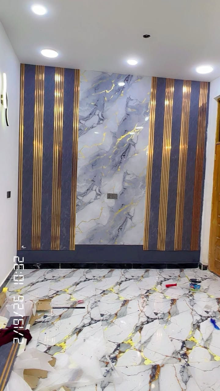 بيت للبيع مساحته 120 متر خدمات كامله   مناء جديد طابوك عنوانه سبع قصور خلف جامع المام علي قريب علشارع العام  سعره بس56 قفل قفل من الخير الحاب يشتري خلي يتصل ***********
