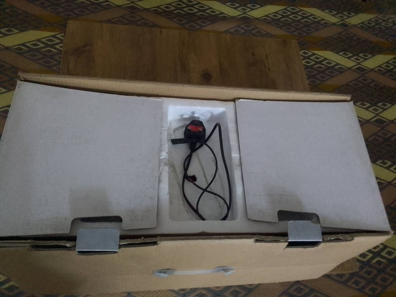 السلام عليكم ورحمه الله وبركاته
للبيع سكوتر الكهربائيه شحن بي عطل ابيع فحم 
العنوان بغداد


**إذا كنت صاحب هذا الإعلان وتريد حذفه لأي سبب، رجاءا أرسل رسالة إلى الدعم الفني**