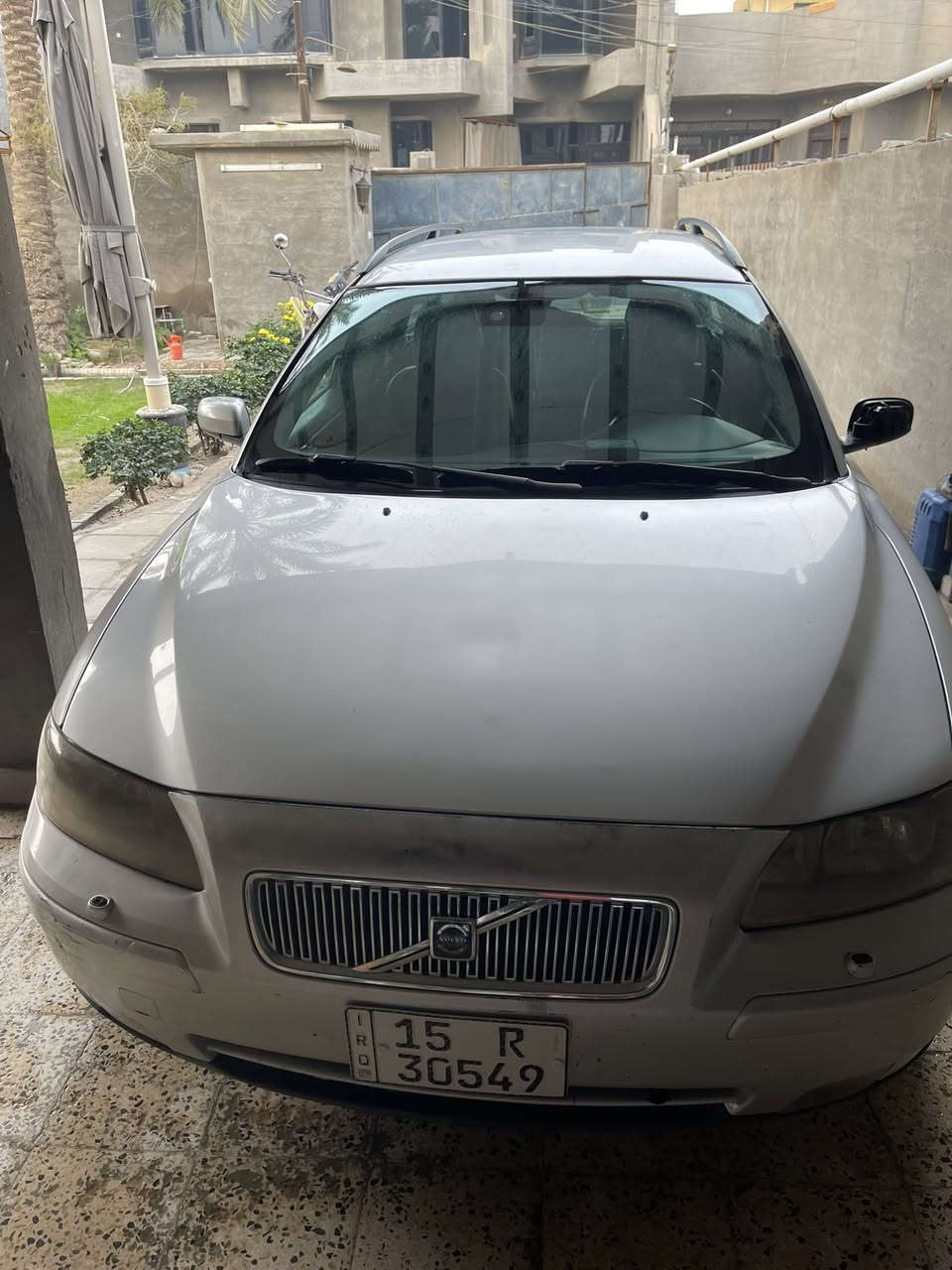 سلام عليكم فولفو v70 2005 البيع السعر. 65الاستفسار ***********
