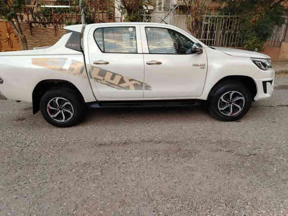 تۆیۆتا هایلۆکس 2020 TRD  پارچەڕەش لەسەر ساغی
دەبڵ اکسل گێر ئۆتۆماتیک 
سفری شەریکەی سەید نەهرۆ
مەکینەی شەش بستۆن v6
گێڕ ئۆتۆماتیک
تەنها 110 هەزار ڕۆیشتووە
دەسک زەرد
بەسمە
بۆدی بیلادی

سعر لە کۆمێنت داوابکە ڕاستەخۆ بۆت دیت 📩 

سەنەوی تا ۲۰۲۹
گێڕ و مەکینە هەموی بەشەرت
لەسەر دەقی شەریکە ماوەتەوە
بەشەرتی تەحویل بەناوی خۆمەوەیە

ژمارە تەلەفون
***********
***********
