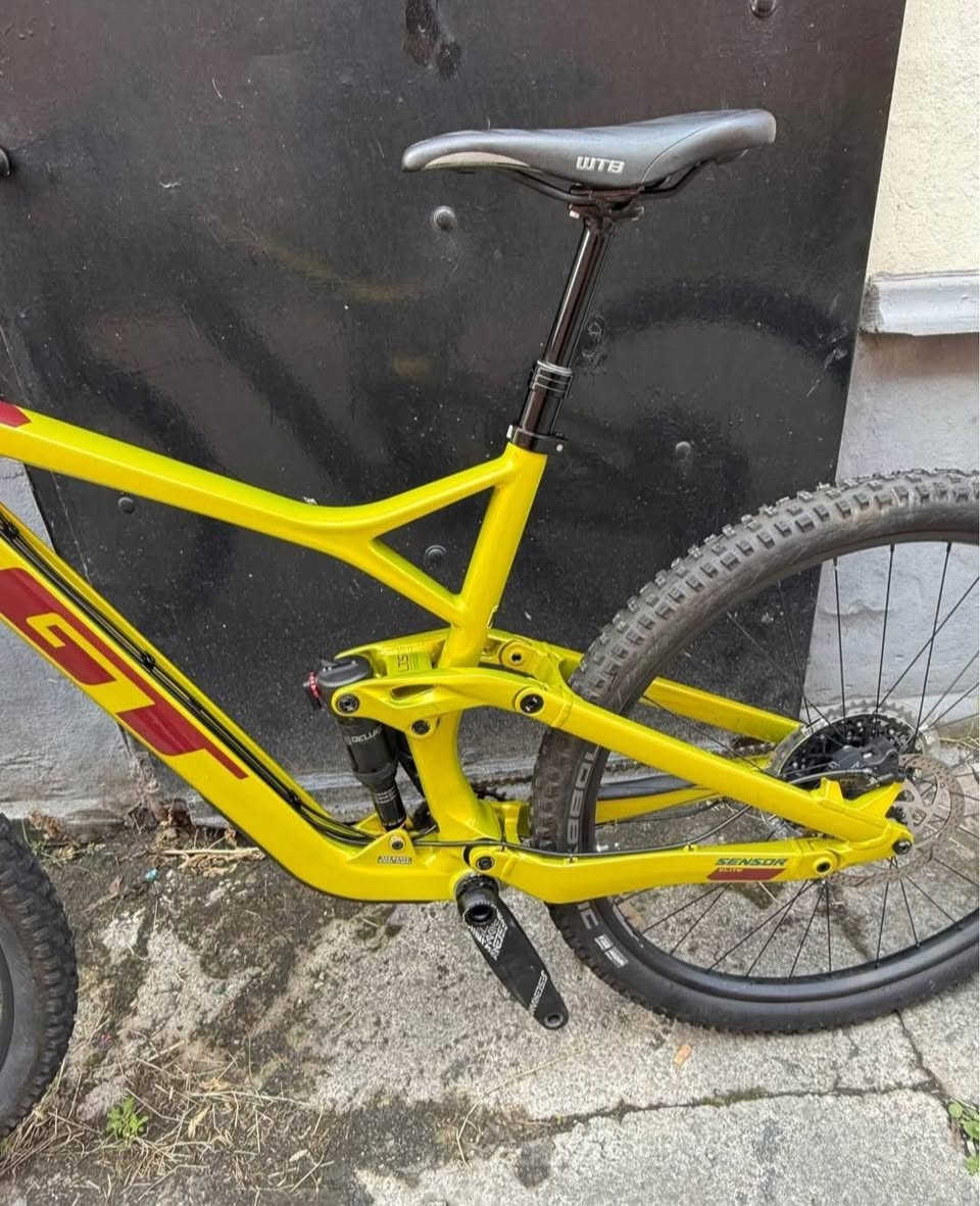 ماشاءالله وحش الجديد 😱
Gt Sensor Elite Carbon MTB 29 2020 🇺🇸
اعلا مواصفات
قياس لارج

قريباً متاح خلال 20 إلى 25 يومًا
من 🇬🇧UK الى سليمانيه كوردستان/العراق

تفاصيل مواصفات و سعر
للحجز 009647707695222


**إذا كنت صاحب هذا الإعلان وتريد حذفه لأي سبب، رجاءا أرسل رسالة إلى الدعم الفني**