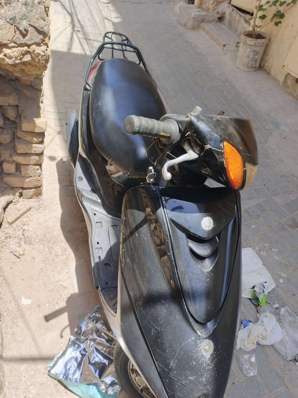 سلام عليكم دراجه اكزز للبيع دراجه مثل الصور دراجه عوزها ترتيب شغاله نكره سلف وهندر مكاني بغداد شارع ااكفاح *********** سعرها 450 وبها مجال حك الجيه
