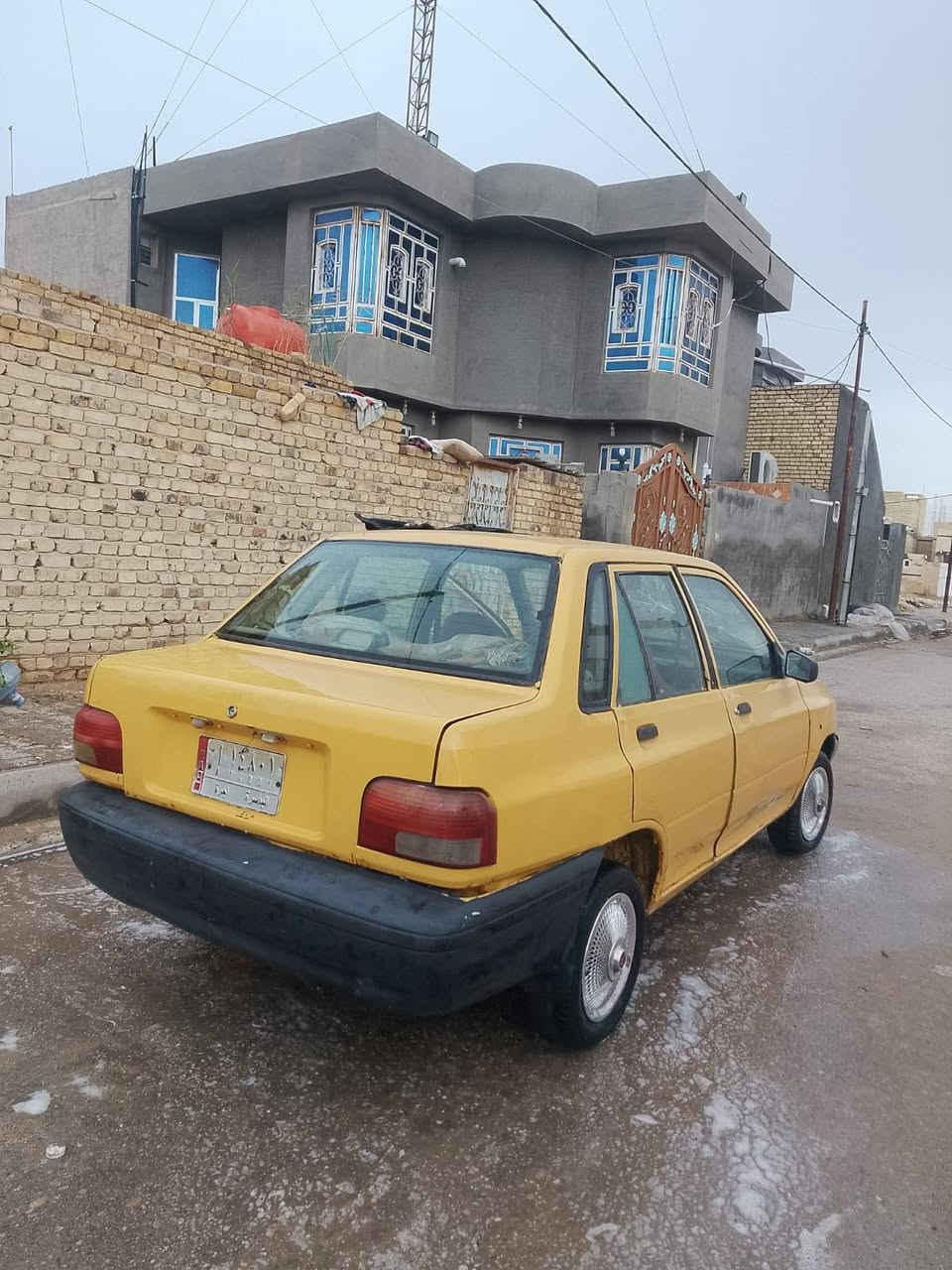 السلام عليكم سايبه للبيع موديل 11تخم تاير حداديه جديده كير محرك نعمات هيى غرامات  ماعليه السعر 17وبيه مجال
***********نتصل الرقم
