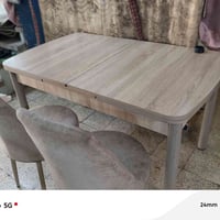 ميز طعام • ٢ كرسي • وادي حجر