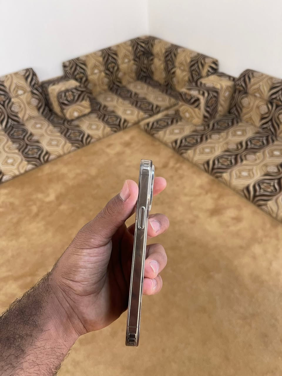 سلام عليكم ايفون 14 برو ماكس للبيع جهاز نضيف
كلش حلوه من ناحية المواصفات سعره 600 
شراي حياك الله وكلشي سهل 
مواصفات الجهاز :
1. مبدل بطاريه نوعيه راقيه 
2. مبدل شاشه نوعيه هم راقيه 
3. بس الفيس ايدي بي مشكله من بدلة الشاشه 
بس هذن امه باقي الاشياء ب الجهاز كلهن ما بيهن
اي شي 
جهاز كله كفاله عامه بس هذن النقاط ال 3 الي ذكرتهن بس بالجهاز

رقمي ***********
عنواني البصره كرمة علي الخيط الوله
