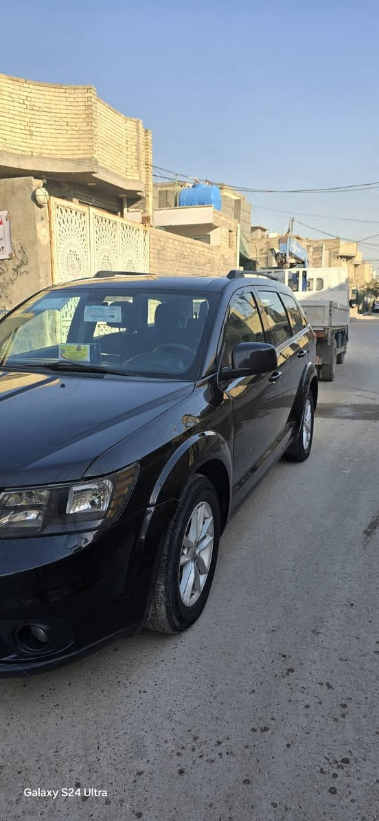 السلام عليكم جورني موديل 2017 محرك 6 حادثه بنيد مبدل بدون دواخل والسونار مرفق السعر 125 تلفون ***********
