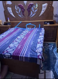 سرير • للبيع • نضيف • مستعمل • غرفة نوم • مفروشات • ديكور منزل • سرير ...