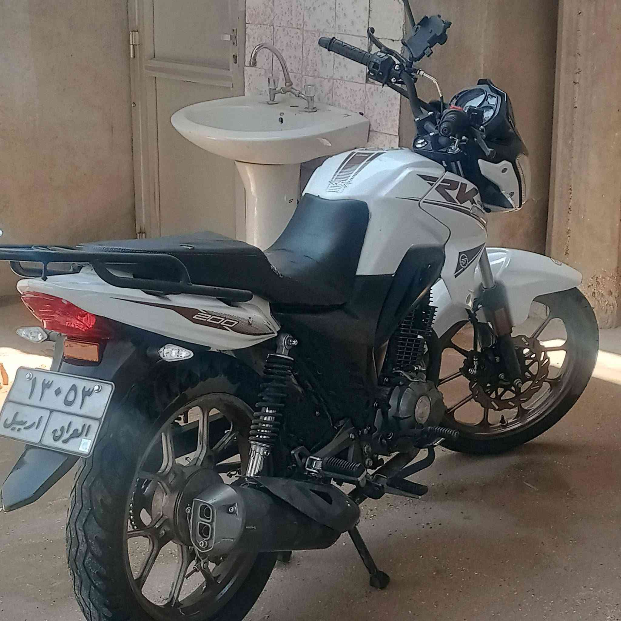 🔥 RK 200cc للبيع 🔥
موديل 2025 | ممشى 14 ألف
✨ نظيفة جداً وقليلة الاستهلاك
💯 جاهزة وما تحتاج صرف
📄 باسمي – رقم أربيل
📍 الكرخ / تقاطع درويش
💰 السعر مناسب وقابل للتفاوض مو شراي لا تتعبني رحمة لهلك
📞 واتساب: 0770039141


**إذا كنت صاحب هذا الإعلان وتريد حذفه لأي سبب، رجاءا أرسل رسالة إلى الدعم الفني**