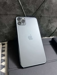آيفون ١١ برو ماكس • ٢٥٦ • بطارية ١٠٠