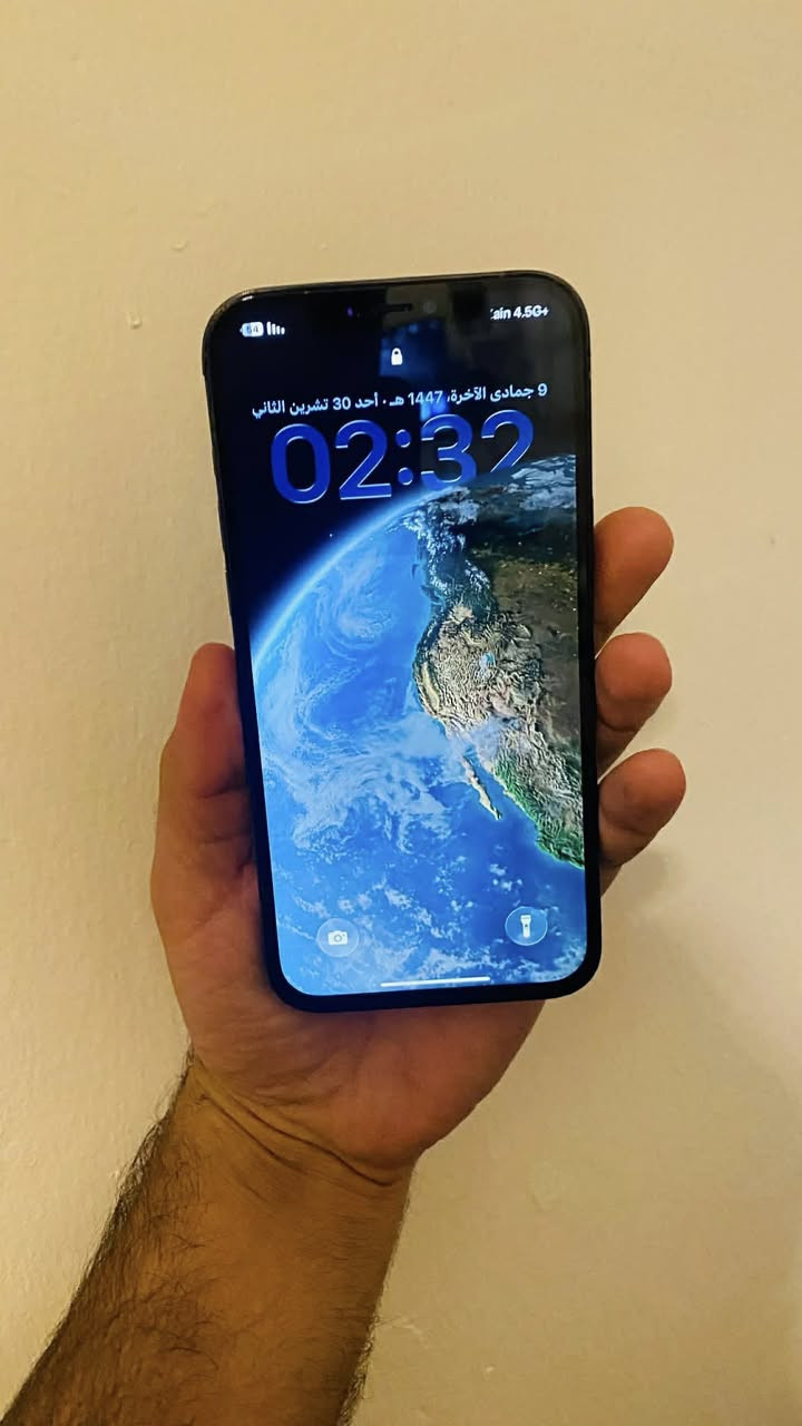 آيفون 12 برو ماكس للبيع 290  مبدل شاشا وبطاريه رمادي شارع 17   التواصل خاص ***********
