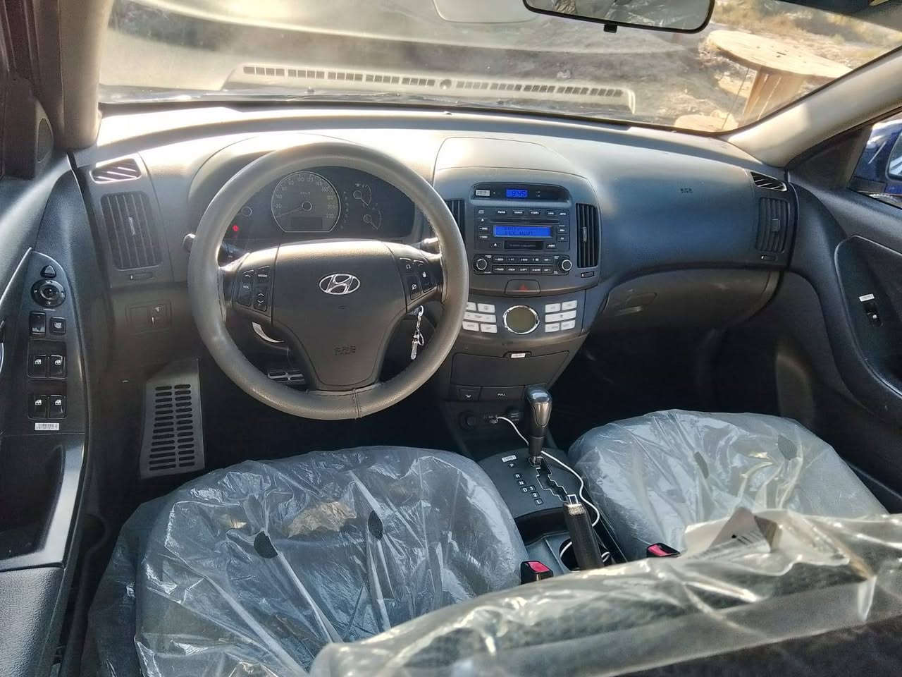 سلام عليكم
لنتره موديل 10 سياره نقل جثه رقم بغداد وكاله 
أو مكاتبه سياره جاهزه للاخير ما نقصها برغي 
ابيع ادوات سياره خير من الله مالت شغل ما تصرف عليها ربع السعر أو العنوان تصل أو تدلل 
***********
