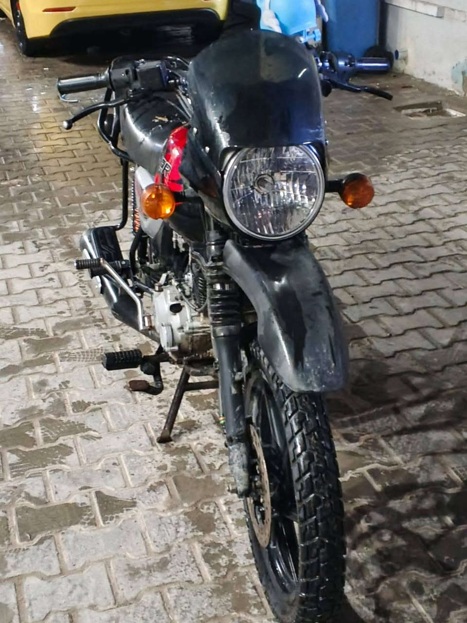 السلام عليكم دراجه بوكسر 2022بدون اوراق دراجه جديده كهربائيات كله شغاله مكينه خير من الله المكان بغداد جديده ***********
