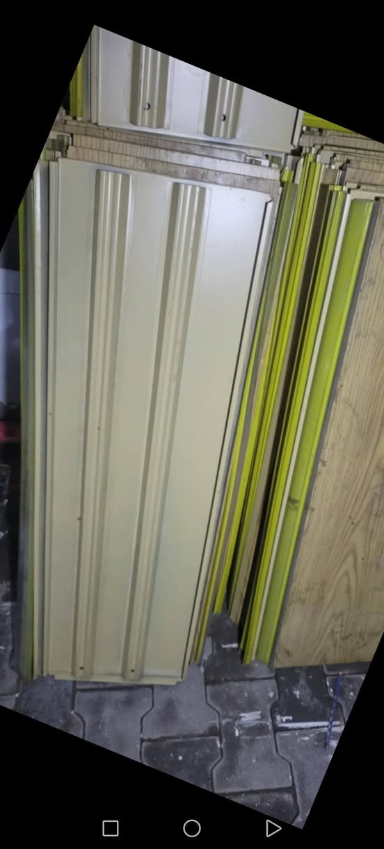 السلام عليكم رفوف للبيع ٣١ رف
الإرتفاع مترتين و٧٠
الطول متر والعرض ٣٠
كامله مع الملحقات
مكاني بغداد الجديدة


**إذا كنت صاحب هذا الإعلان وتريد حذفه لأي سبب، رجاءا أرسل رسالة إلى الدعم الفني**