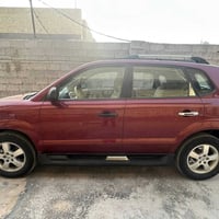 توسان موديل 2007 رقم بغداد باسمي  وارد خليجي  محرك دوش   07721748584