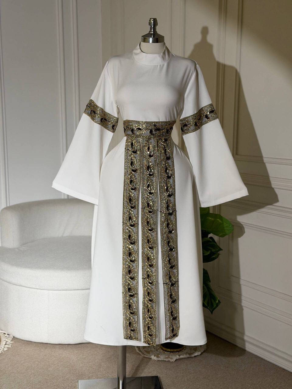 فستان الموسم❤‍🩹
السعر ٣٢ الف 
خامة هوريم دابل تركي
38-40-42-44-46-48


**إذا كنت صاحب هذا الإعلان وتريد حذفه لأي سبب، رجاءا أرسل رسالة إلى الدعم الفني**