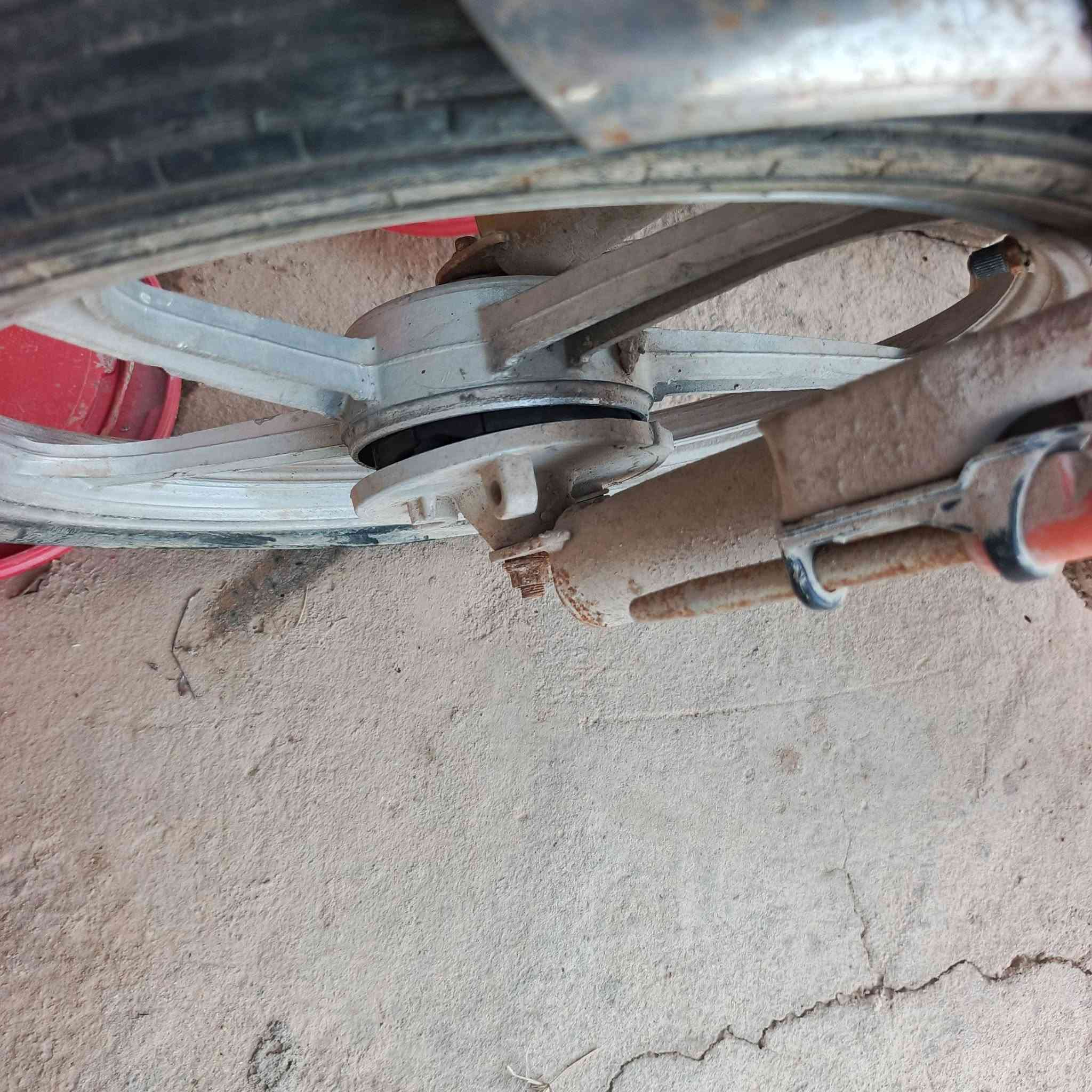 شلونكم حبايب كلبي عندي هاذه الموطور البيع السعر 125بيه مجال بطارياته عل فحص كلشي مابيهن  المكان قريت المختار يم جامع الخناجر


**إذا كنت صاحب هذا الإعلان وتريد حذفه لأي سبب، رجاءا أرسل رسالة إلى الدعم الفني**