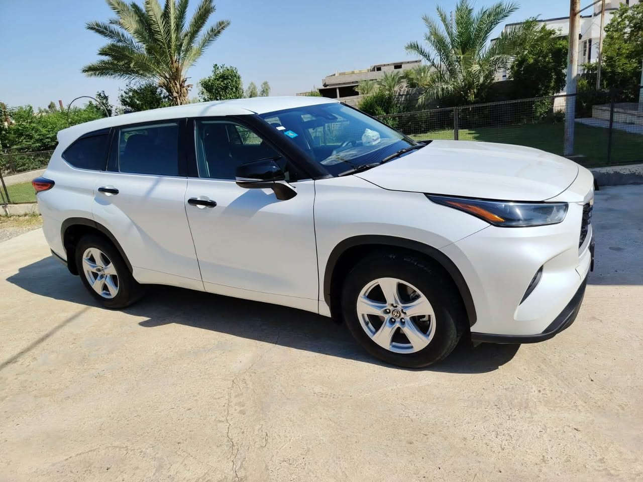 للبيع
هايلاندر موديل ٢٠٢٢

سياره كلين 

محرك.  6 

السياره رقم بغداد 

بااسمي شرط التحويل

السعر اتصل ع الرقم
***********
