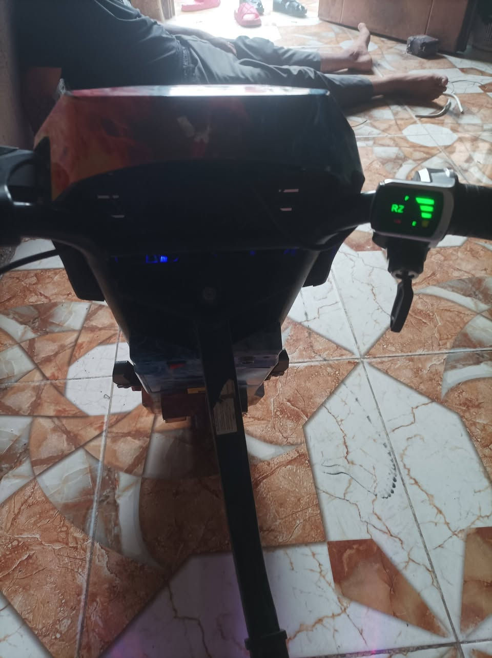 سكوتر البيع جديد مثل ماوضح بل صوره سعر خاص


**إذا كنت صاحب هذا الإعلان وتريد حذفه لأي سبب، رجاءا أرسل رسالة إلى الدعم الفني**